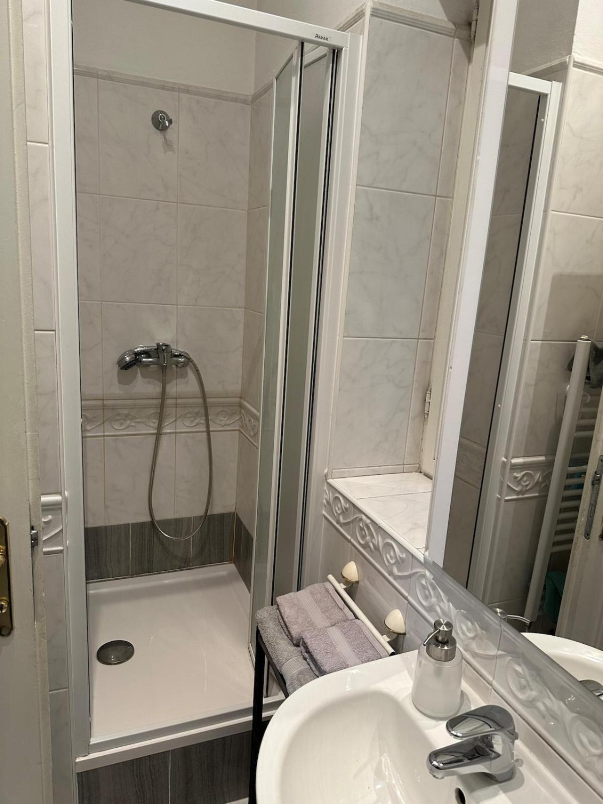 Stylovy Byt V Srdci Prahy Prag Exteriör bild